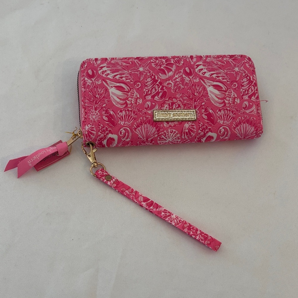 NWT Simply Southern Vibrant Pink Clutch Wallet Wristlet